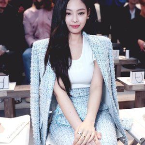 Chanel CC19 Jennie Blackpink Blazer Jacket Size Small 36